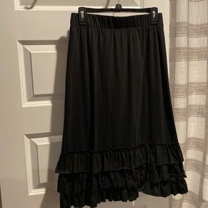 Black layering skirt
